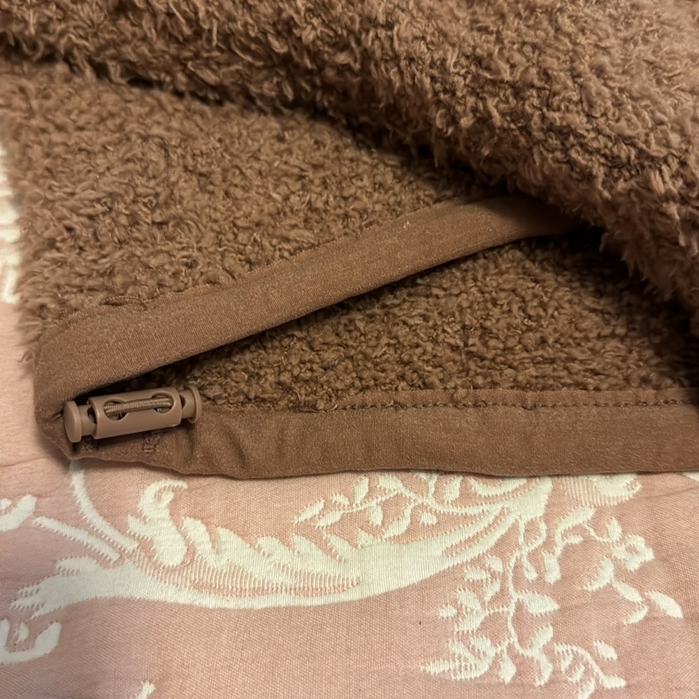 SKIMS Cozy Knit Teddy Plush Crop Pullover S/M - Picture 3 of 5